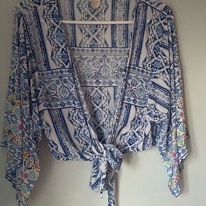 Surf Gypsy Blue and White Patterned Wrap